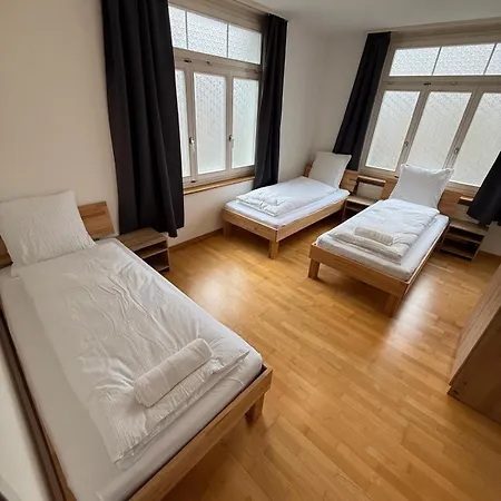 Swiss Holidays-city * 因特拉肯